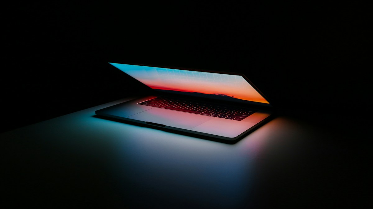 Downloading Facebook Videos on macOS Safari and Chrome